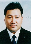 岸野裕